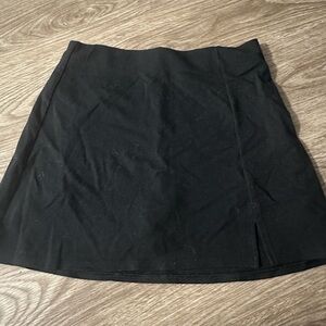 American Eagle Black skort